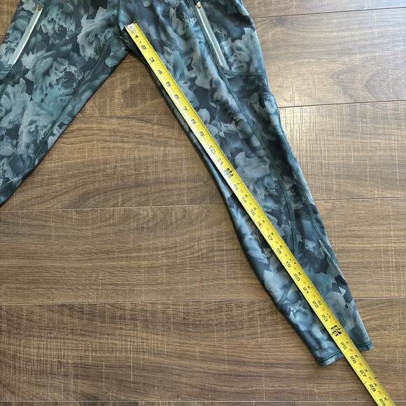 Athleta Rainier Leggings Pants Spliced Floral High Rise Green Blue Small Tight - Picture 4 of 6